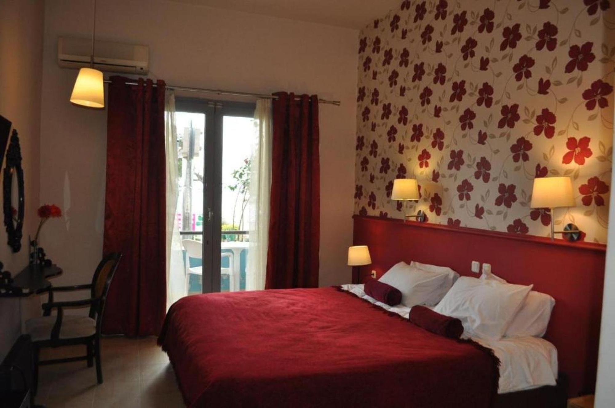 Okeania Seafront Rooms In Камена-Вурла Экстерьер фото