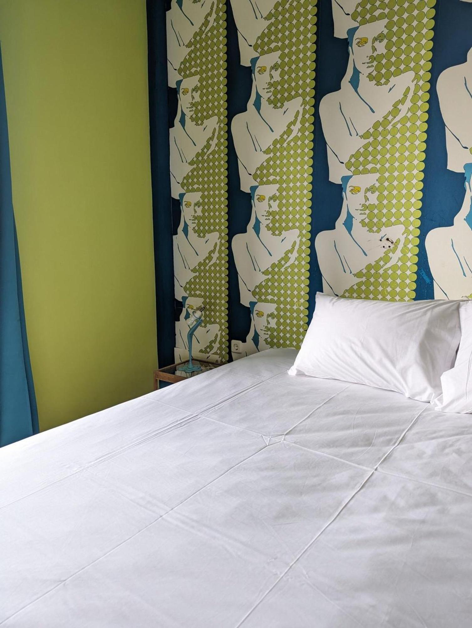 Okeania Seafront Rooms In Камена-Вурла Экстерьер фото